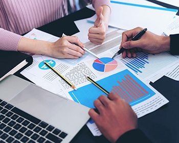 Read more about the article Activist at vanguard of restaurant workers’ rights